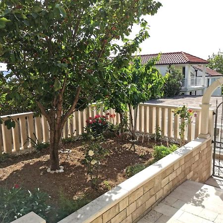 Villa Ruza 30M From The Beach Башка-Вода Экстерьер фото