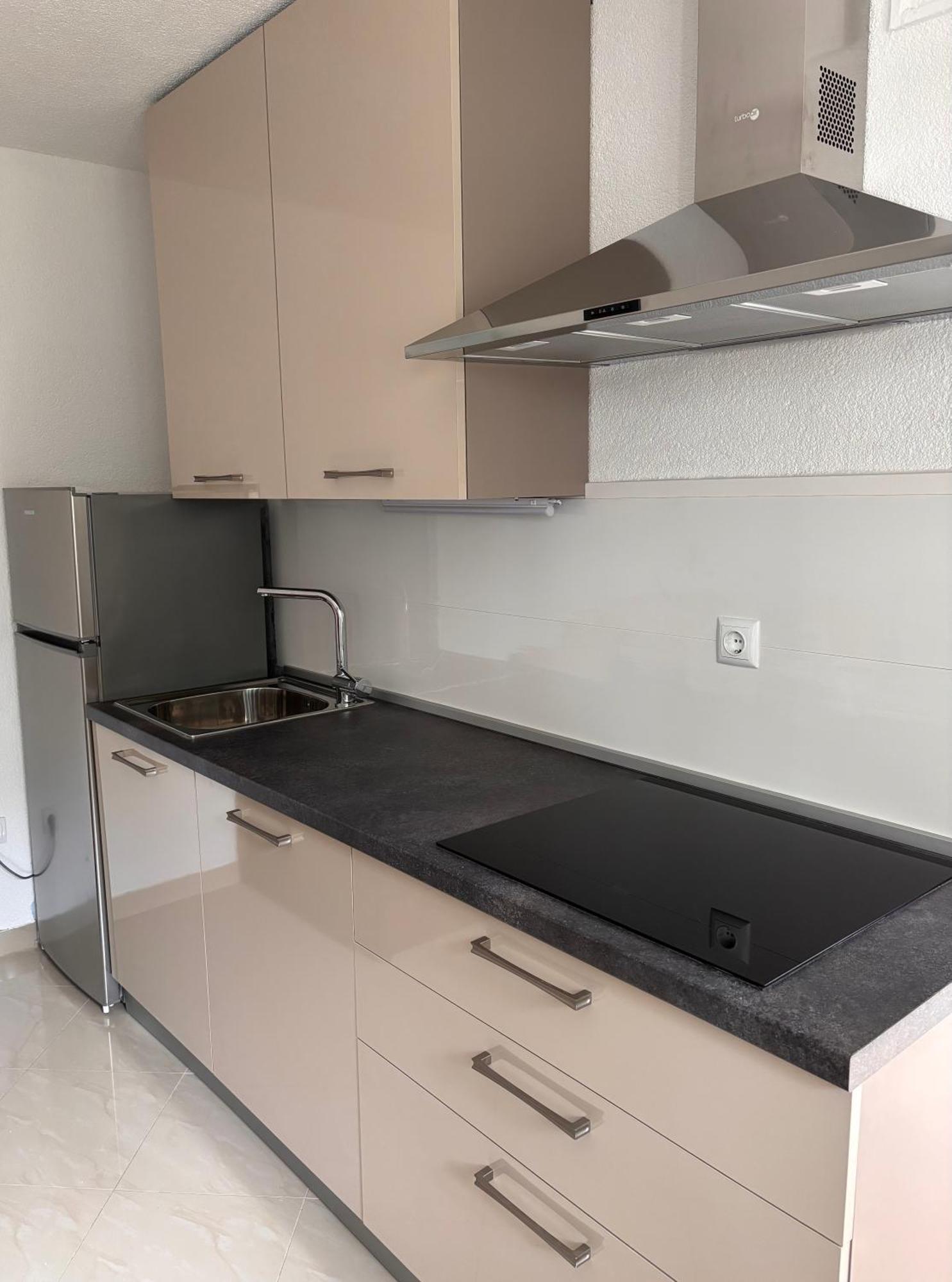 Villa Ruza 30M From The Beach Башка-Вода Номер фото
